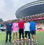田径夜战：关中银狐队翻盘雪域猎隼队，临门一脚致胜年轻人站出来了