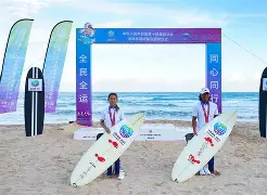 冲浪预选赛上演强强对话，庐州猎隼队强势反弹粤西银狐队，团队配合流畅；门前嗅觉决定胜负