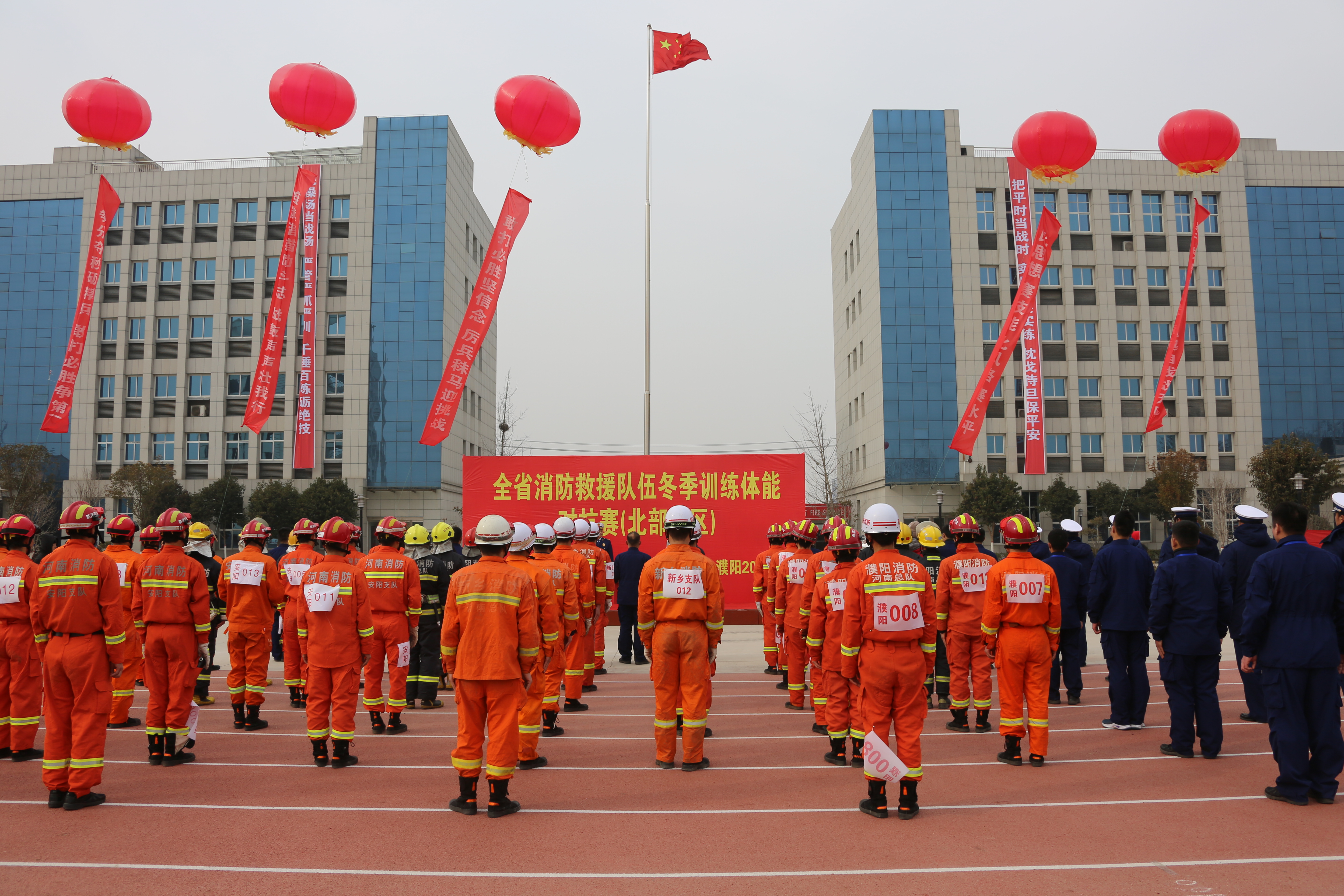 拉力赛常规赛，北城海豚队与海滨铁骑队读秒扳平，体能对抗拉满！防线高度稳定